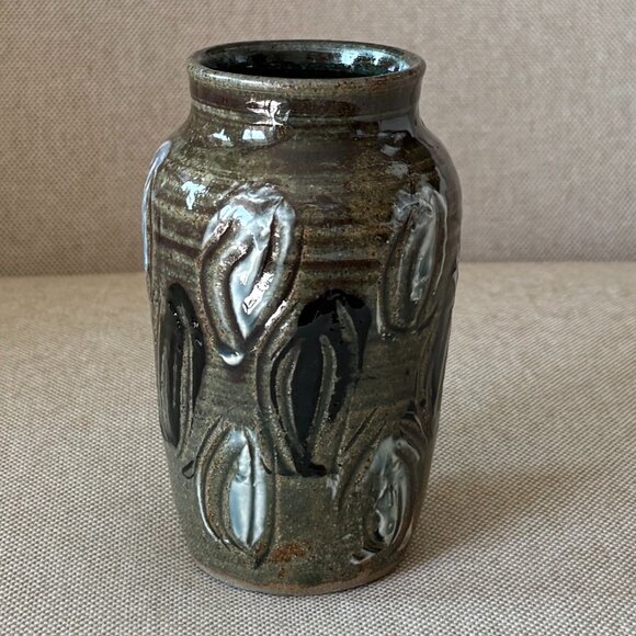 Studio Pottery Vase Pencil or Brush Holder Handcrafted - Picture 4 of 7